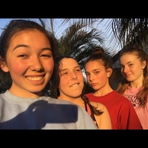 Meet your Posher, Lia